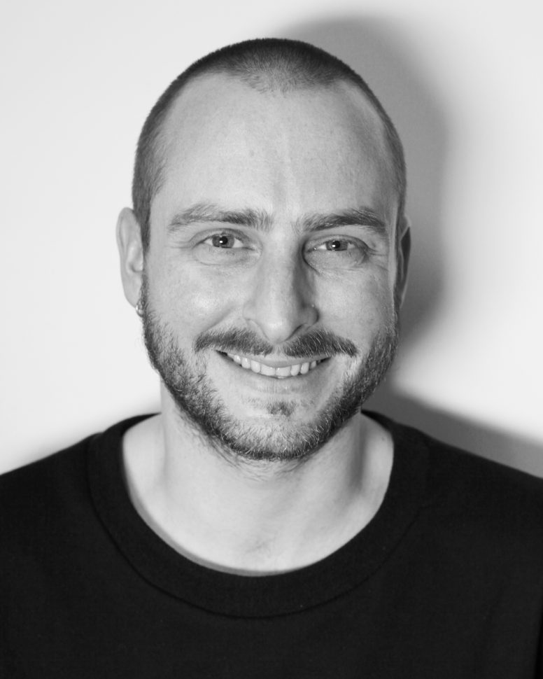 Ian_1_bw_thumbnail